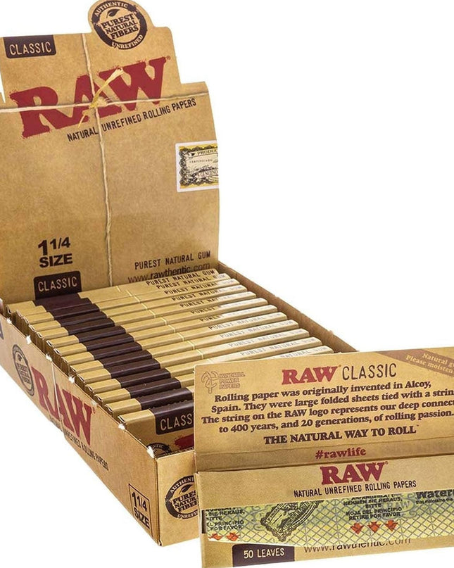 Raw Classic Rolling Papers (12- Pack)